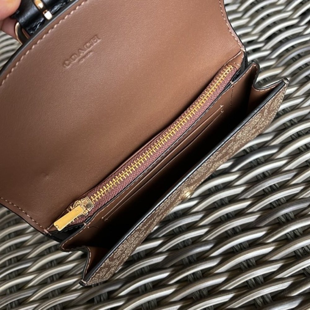 Coach Kleo Wallet C6897 Blocked Signature Canvas In Khaki Brown Multi NWT - Picture 12 of 14